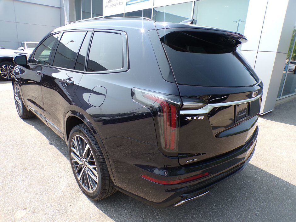 2022 Cadillac XT6 Sport-6