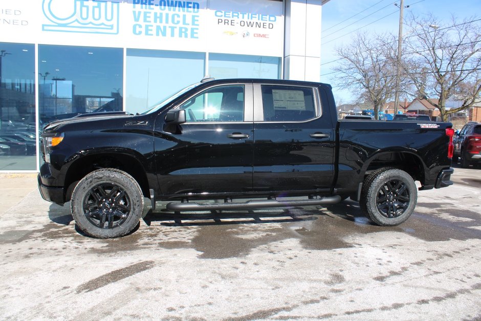 2024 Chevrolet Silverado 1500 Custom Trail Boss 