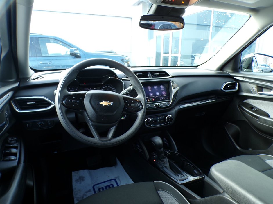 2023 Chevrolet Trailblazer LT-14