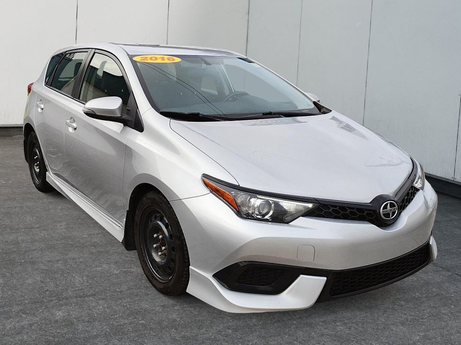 Scion iM BASE | USB| Bluetooth | Keyless | PwrWindows 2016 à Saint John, Nouveau-Brunswick