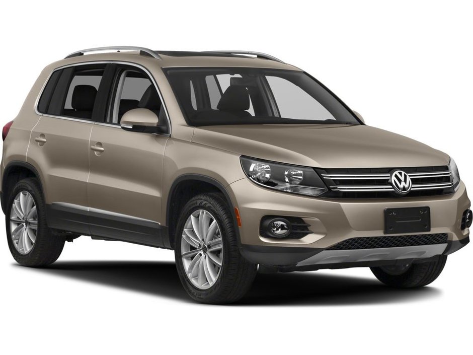 2016  Tiguan Comfortline | USB | HtdSeats | Bluetooth | Keyless in Saint John, New Brunswick