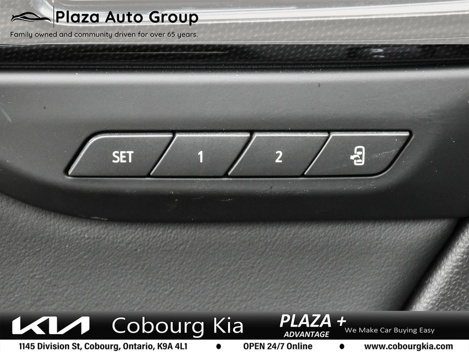 2023 Buick ENVISION Essence SUPER LOW KM | PANORAMIC SUNROOF | LEATHER | HEADS-UP DISPLAY