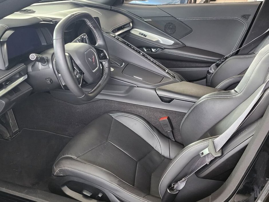 2024 Chevrolet Corvette 1LT LOW KM | EXCELLENT CONDITION | SAVE BIG VS NEW!