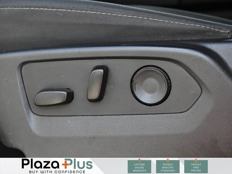 2022 Chevrolet Silverado 1500 Custom Trail Boss-10