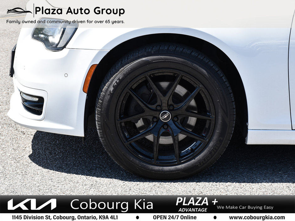 2018 Chrysler 300 S-2