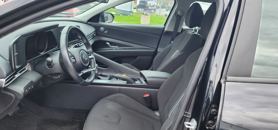 2022 Hyundai Elantra Preferred REMOTE START | HEATED STEERING WHEEL | ANDROID AUTO/APPLE CARPLAY