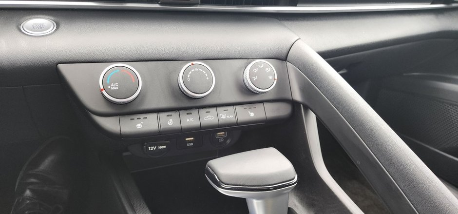 2022 Hyundai Elantra Preferred REMOTE START | HEATED STEERING WHEEL | ANDROID AUTO/APPLE CARPLAY