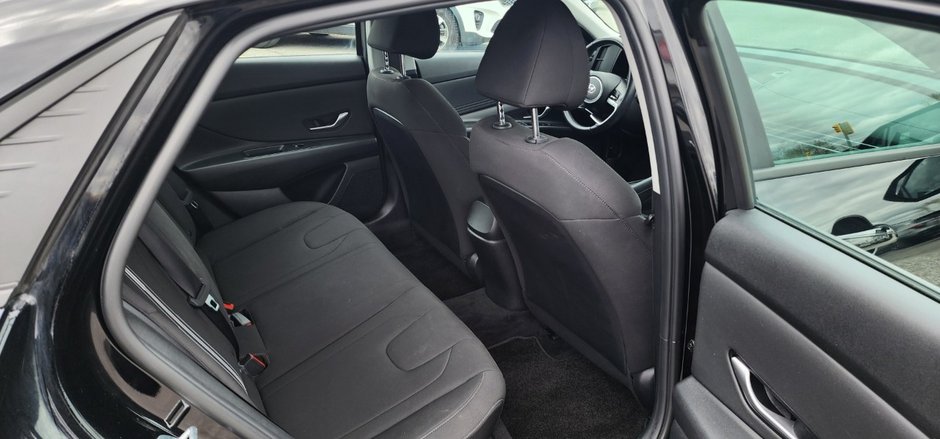 2022 Hyundai Elantra Preferred REMOTE START | HEATED STEERING WHEEL | ANDROID AUTO/APPLE CARPLAY