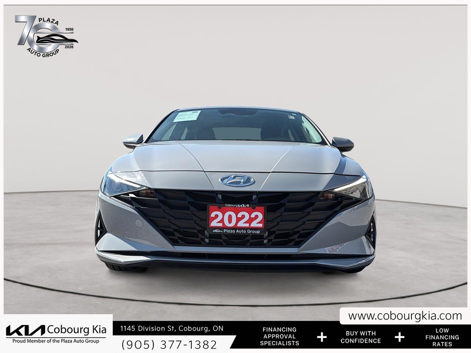 2022 Hyundai Elantra Preferred LOW KM | SUNROOF | HEATED STEERING WHEEL