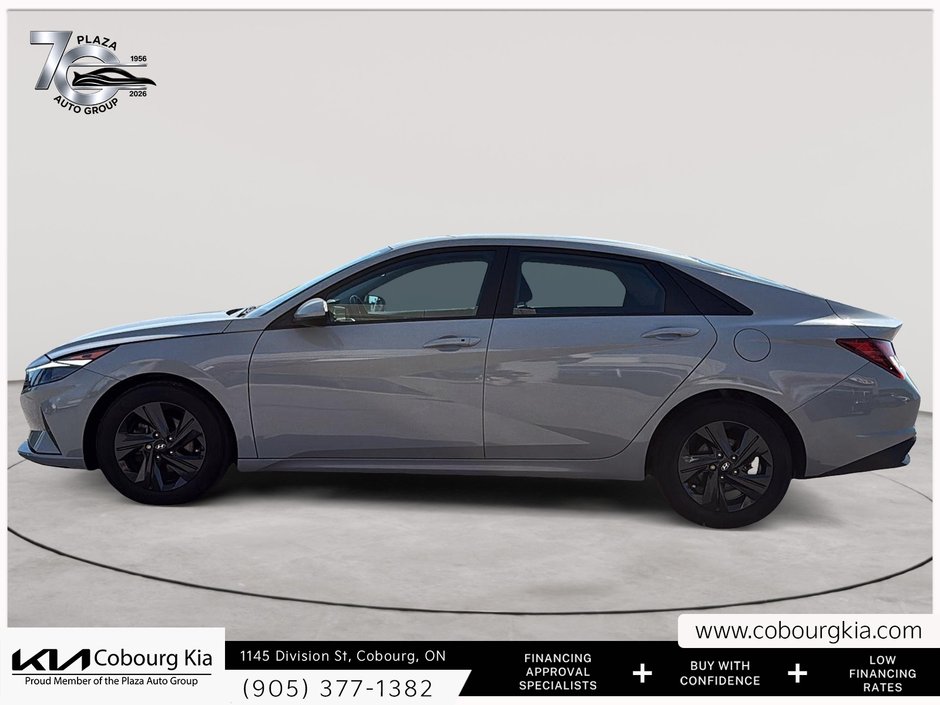 2022 Hyundai Elantra Preferred LOW KM | SUNROOF | HEATED STEERING WHEEL