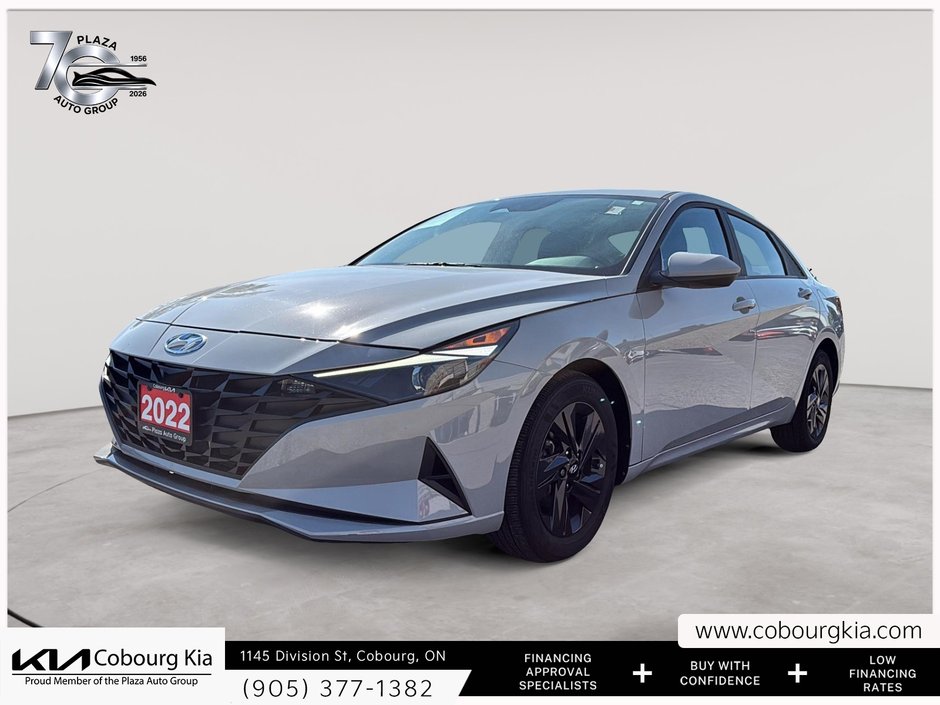 2022 Hyundai Elantra Preferred LOW KM | SUNROOF | HEATED STEERING WHEEL