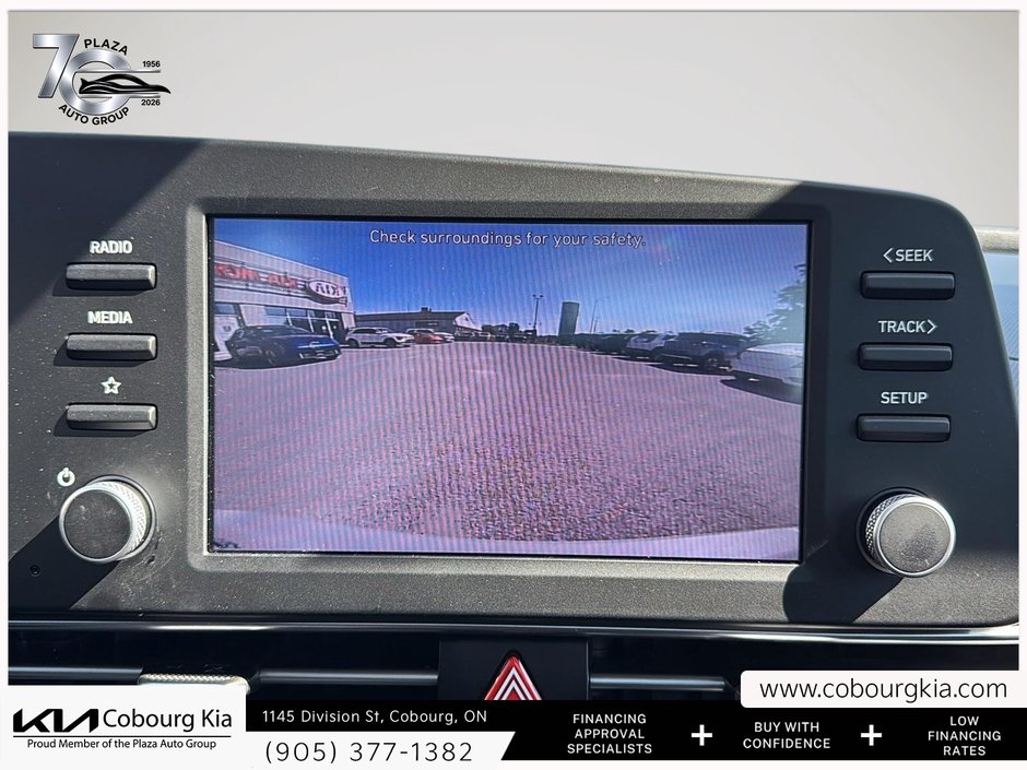 2022 Hyundai Elantra Preferred LOW KM | SUNROOF | HEATED STEERING WHEEL