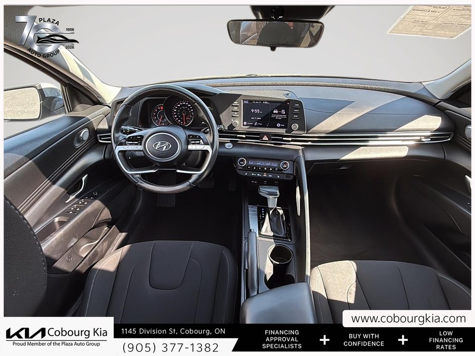 2022 Hyundai Elantra Preferred LOW KM | SUNROOF | HEATED STEERING WHEEL