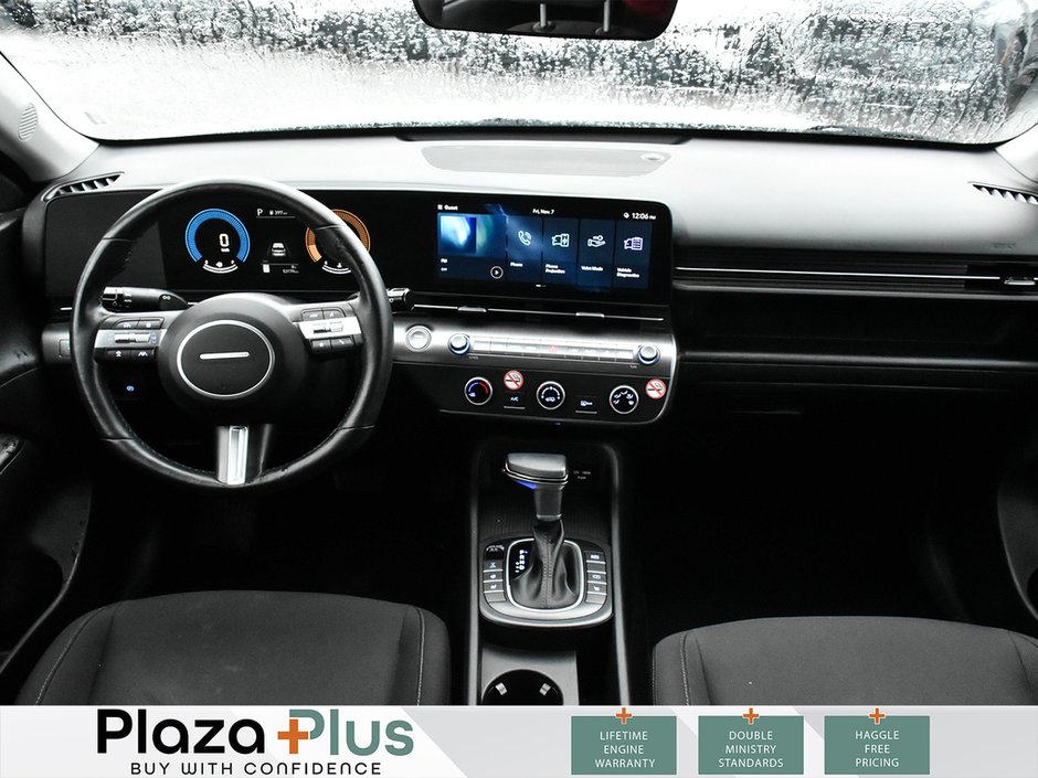 2024 Hyundai Kona Preferred HEATED SEATS | APPLE CARPLAY | ANDROID AUTO | BACK UP CAMERA | HEATED STEERING WHEEL