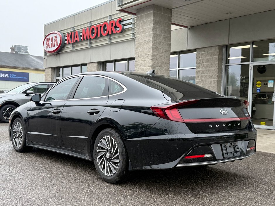 2023 Hyundai Sonata Hybrid Ultimate FULLY LOADED | ONE-OWNER | CLEAN CARFAX