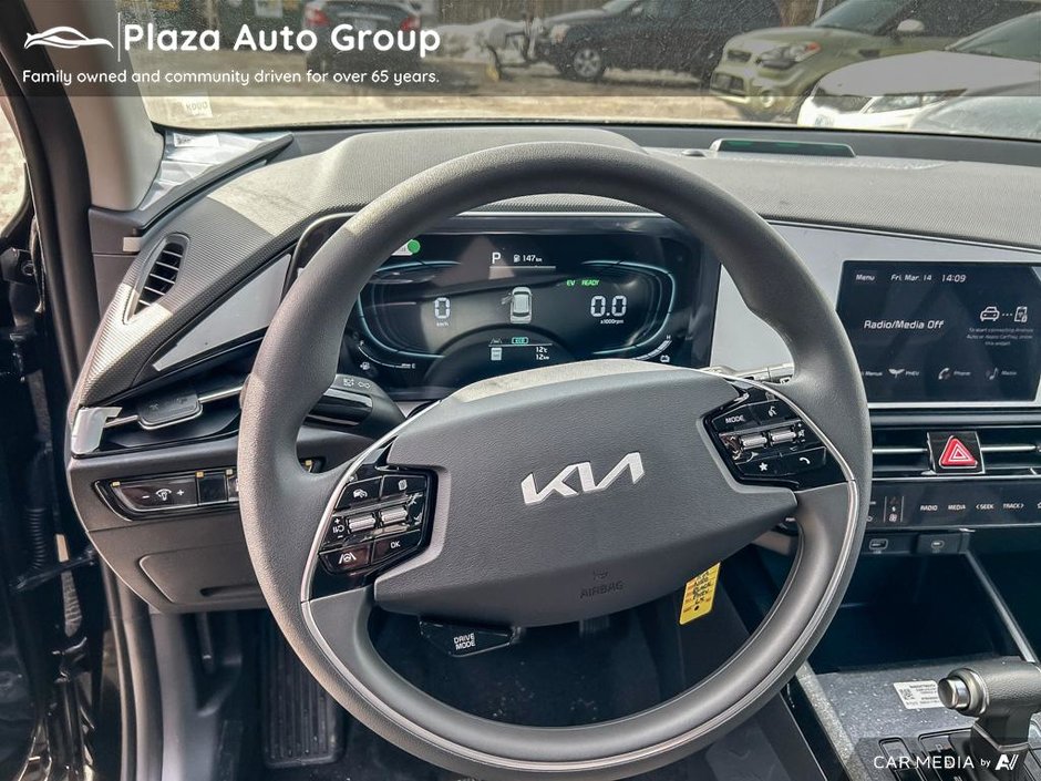 2025 Kia Niro PHEV LX-11