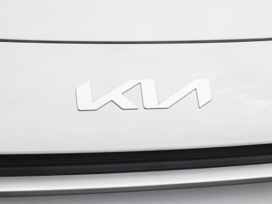 2025 Kia Niro PHEV EX Premium-12
