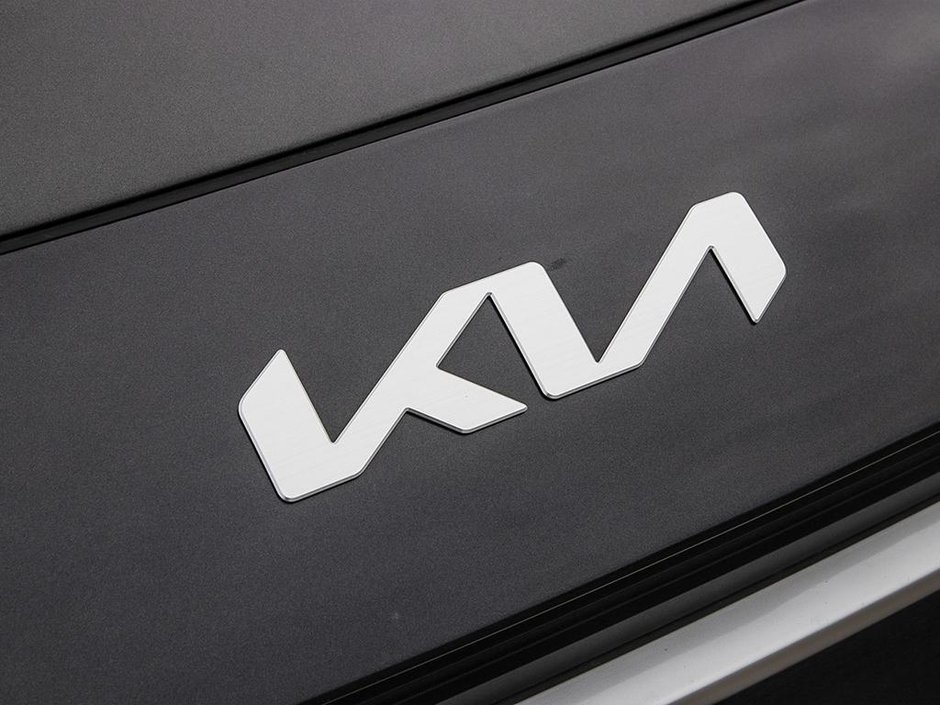 2025 Kia Niro PHEV EX Premium-8