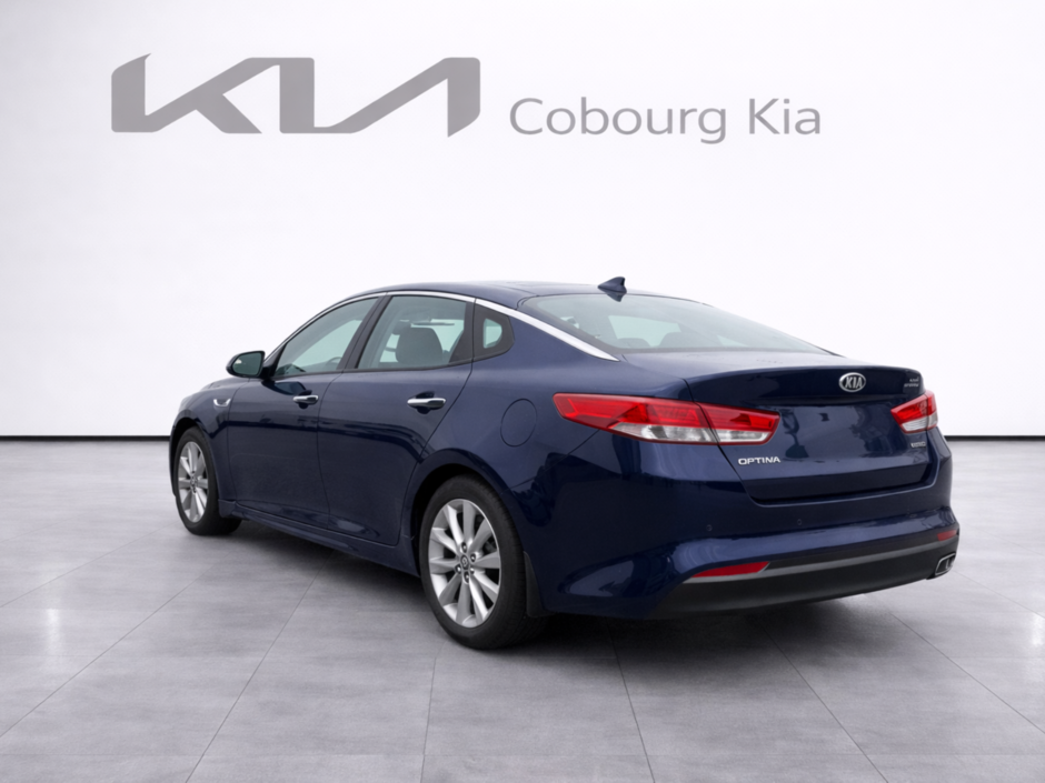 2018 Kia Optima EX ONE-OWNER | LEATHER | POWER ADJ SEATS | HEATED REAR SEATS