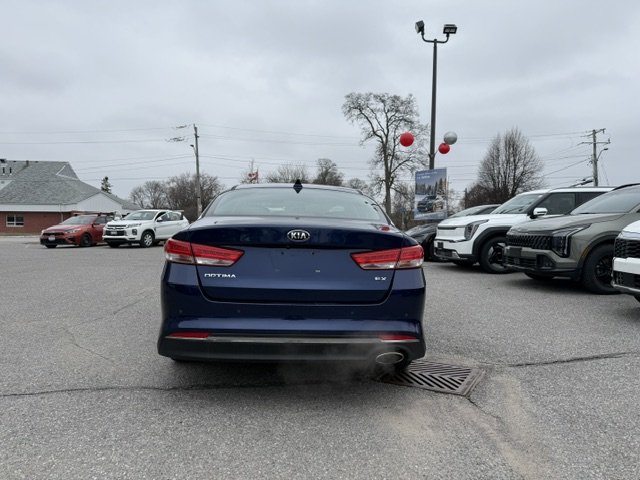 2018 Kia Optima EX ONE-OWNER | LEATHER | POWER ADJ SEATS | HEATED REAR SEATS