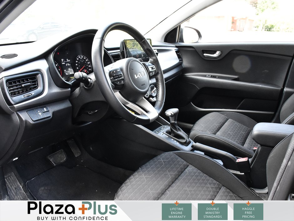 2023 Kia Rio 5-door LX+-7