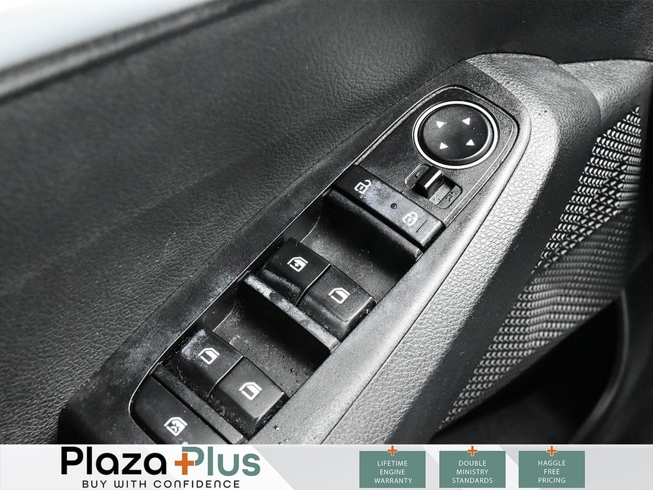 2021 Kia Seltos LX Winter AND Summer tires included | Clean CarFax report | Certified |