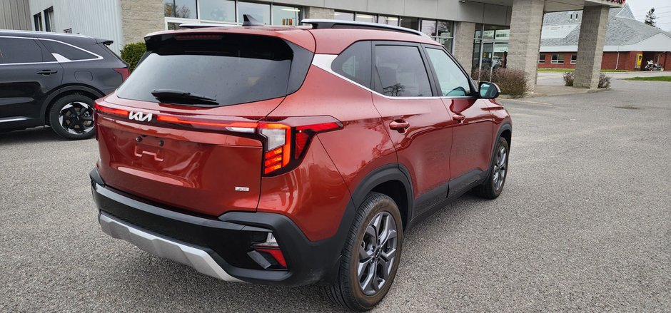 2025 Kia Seltos EX