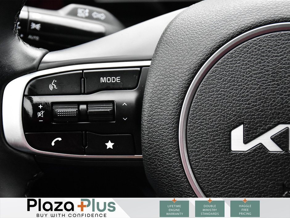 2024 Kia Sportage X-Line APPLE CAR PLAY / ANDROID AUTO, HEATED STEATS, LEATHER INTERIOR