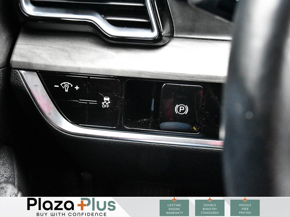 2024 Kia Sportage X-Line APPLE CAR PLAY / ANDROID AUTO, HEATED STEATS, LEATHER INTERIOR