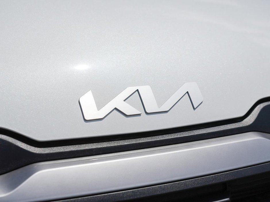 2026 Kia Sportage LX-8