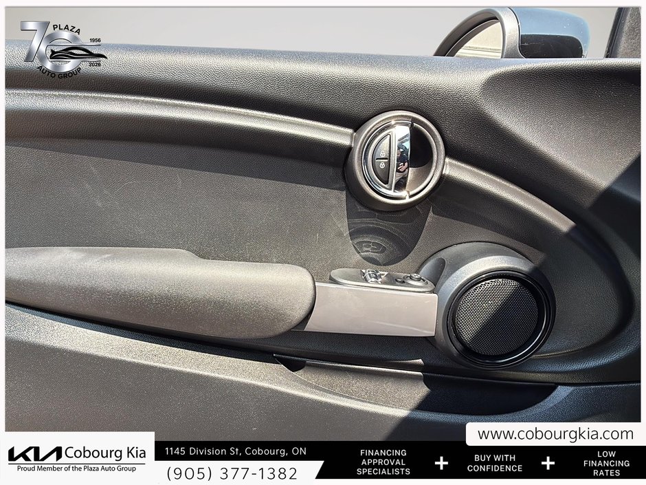 2024 MINI 3 Door Cooper DUAL MOONROOF | HEATED STEERING WHEEL | NAVIGATION