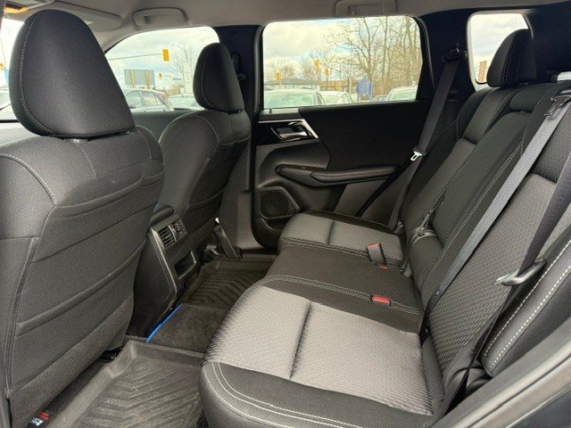 2024 Mitsubishi Outlander Plug-In Hybrid ES ONE-OWNER | PHEV | AWD