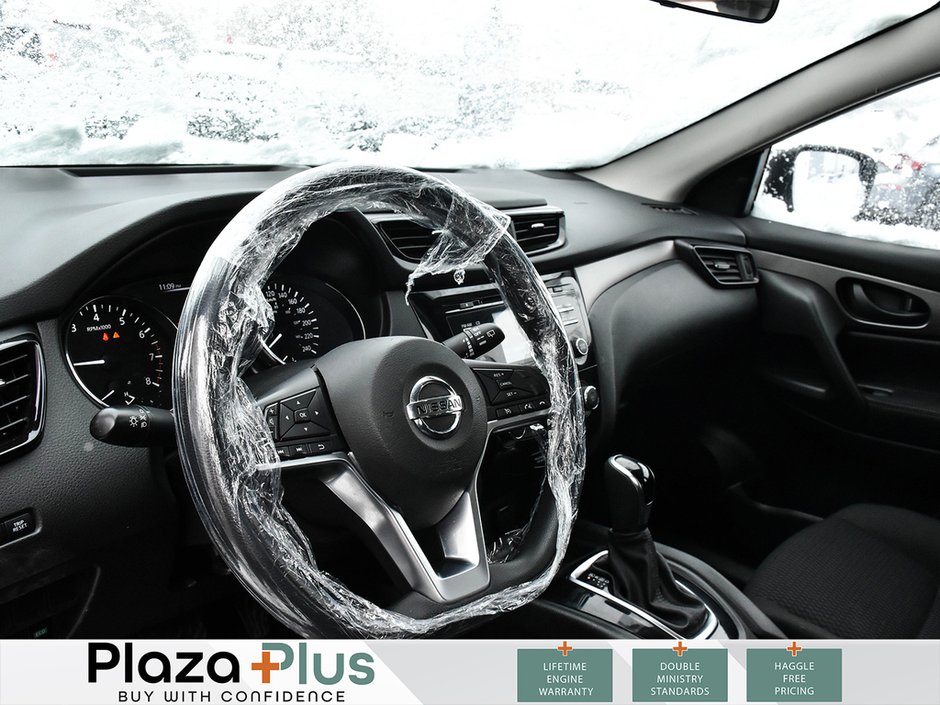 2018 Nissan Qashqai S