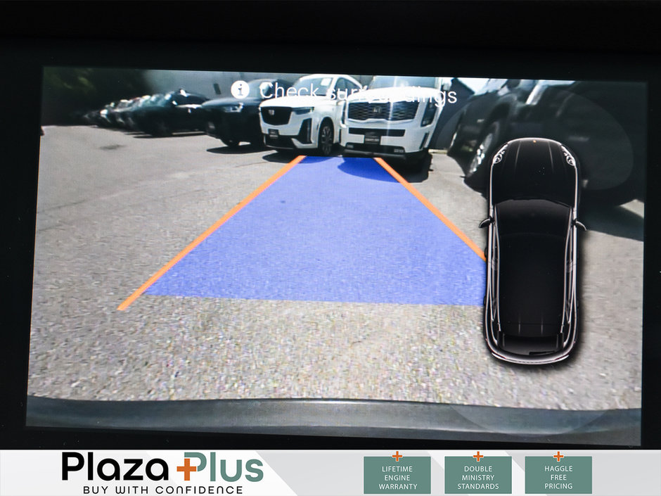 2018 Porsche Macan BASE PANO SUNROOF | LEATHER | POWER TAILGATE | HEATED REAR SEATS