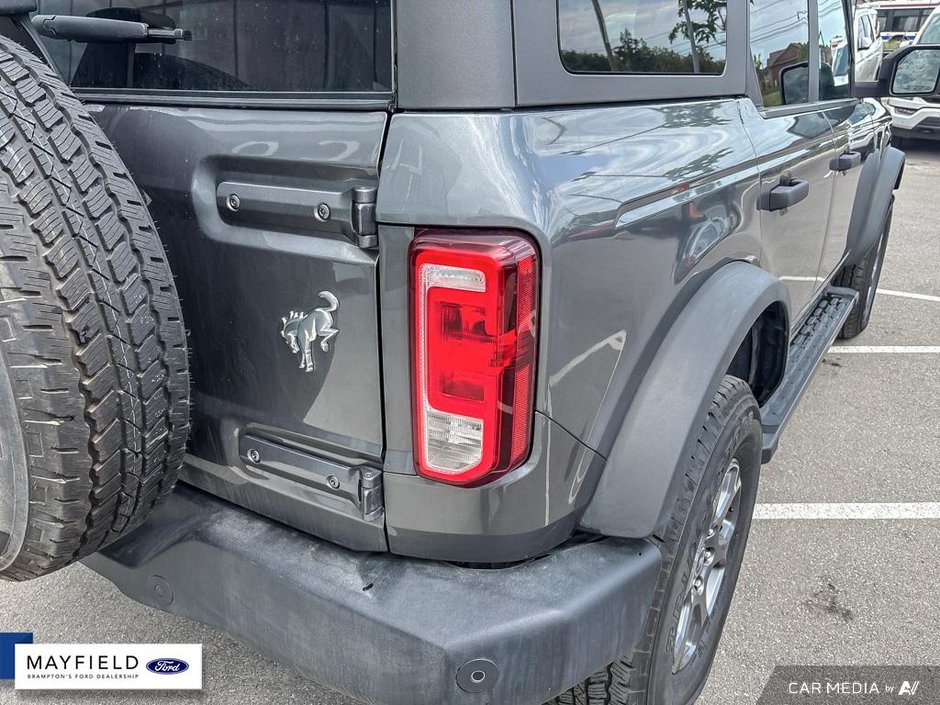 2022 Ford Bronco-8