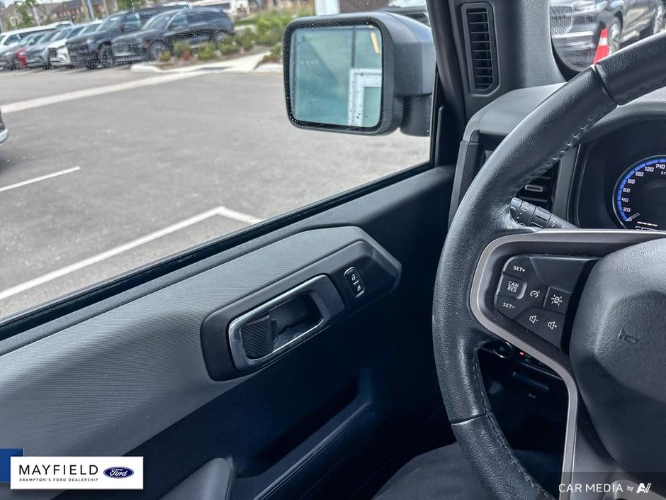 2022 Ford Bronco-13