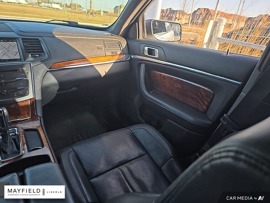 2013 Lincoln MKS EcoBoost-22