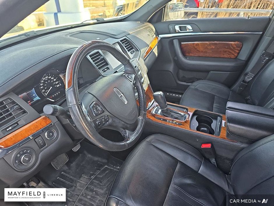 2013 Lincoln MKS EcoBoost-11