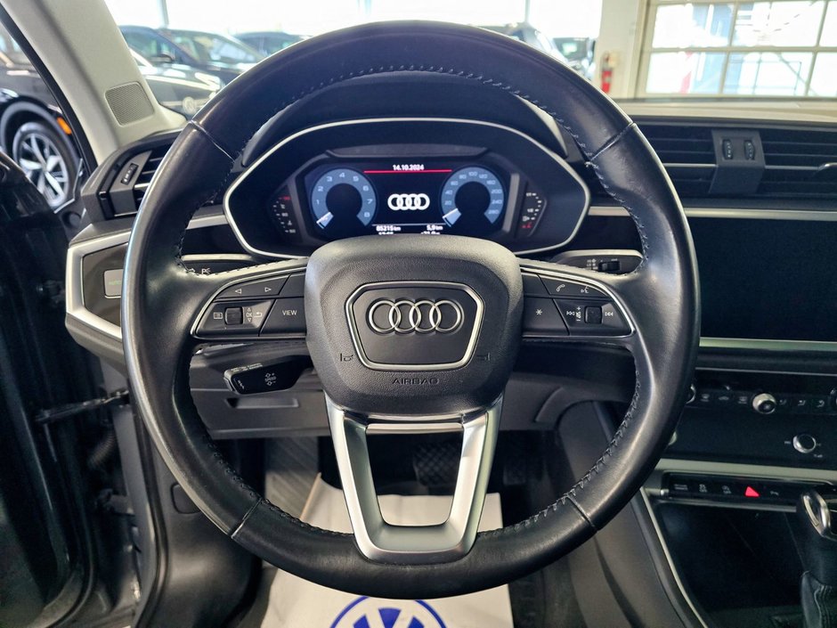 Audi Q3 Komfort 45 * CONVENIENCE * TOIT * BLINDSPOT 2020-11