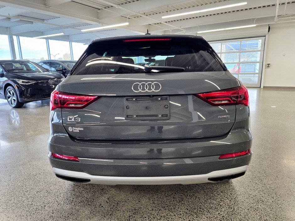 Audi Q3 Komfort 45 * CONVENIENCE * TOIT * BLINDSPOT 2020-4