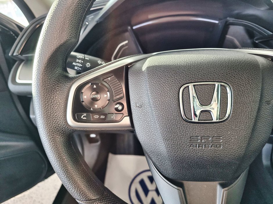 Honda Civic Sedan LX * AppConnect * Camera * Push Button 2018-9