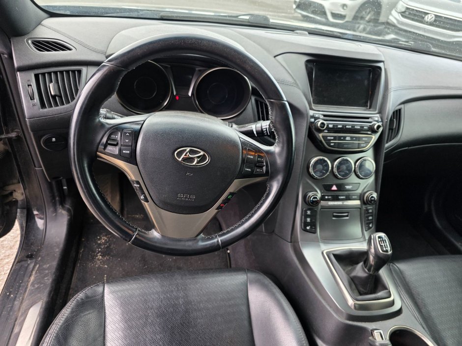 Hyundai Genesis Coupe Premium**GPS – Lecteur CD – Commandes audio au vol 2015-10