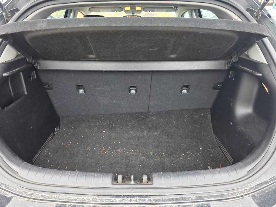 2019 Kia Rio 5-door-18