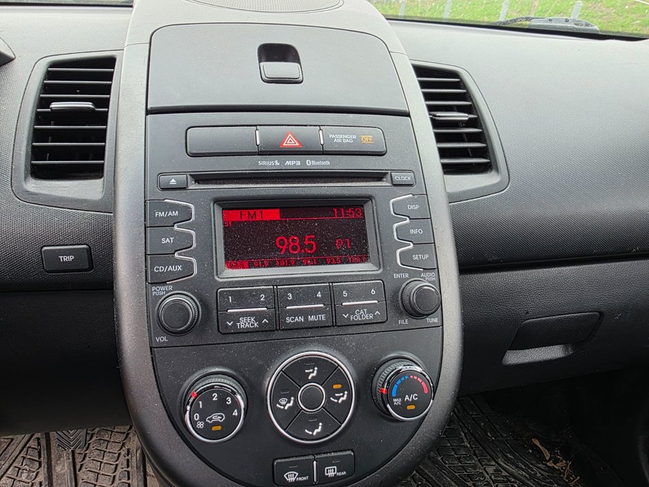 2013 Kia Soul-11