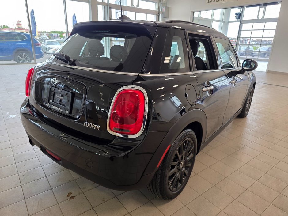 MINI Cooper Hardtop 5 Door  2017-4