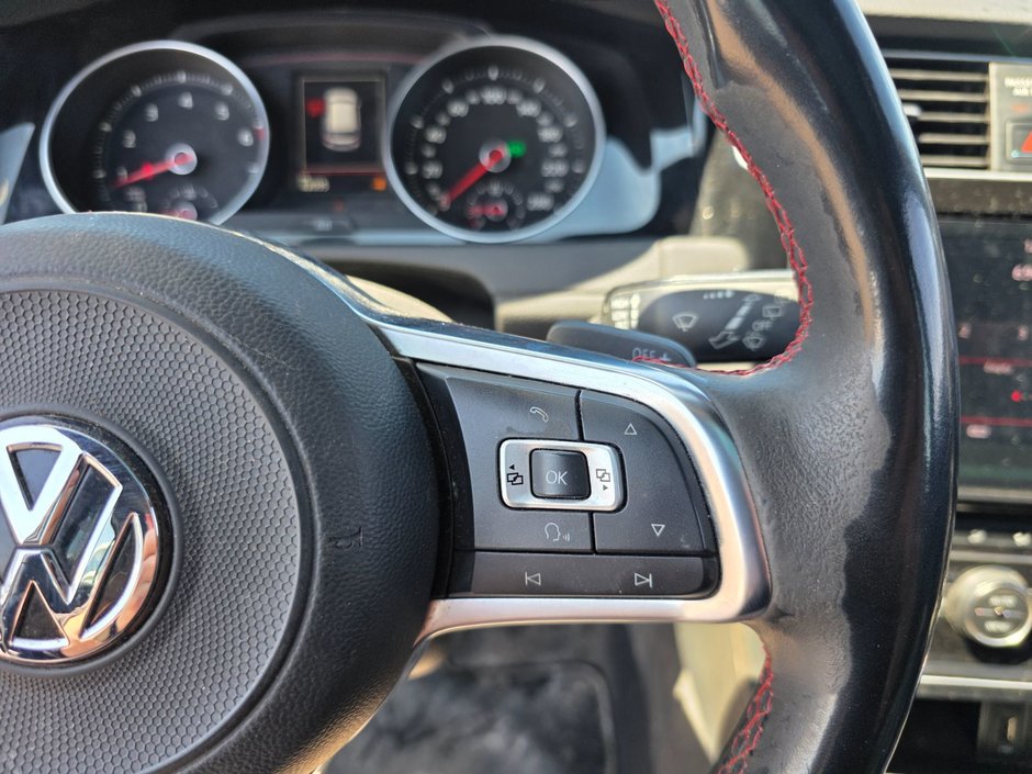 Volkswagen Golf GTI  2018-12
