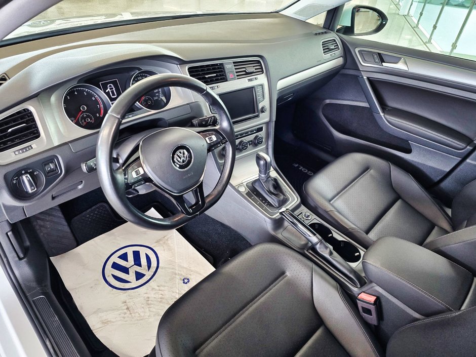 2017 Volkswagen Golf Comfortline * Cuir * Blindspot * Push Button * A/C-8