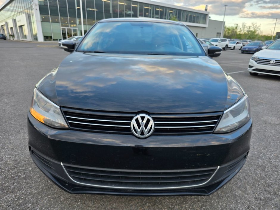 Volkswagen Jetta Sedan Comfortline 2014-7
