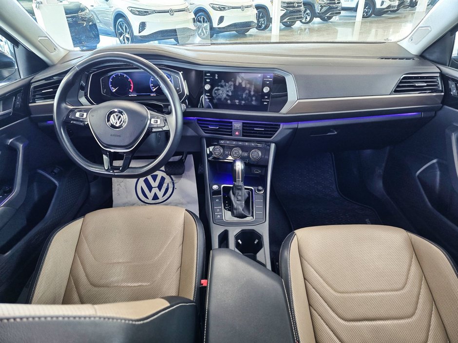 2019 Volkswagen Jetta Execline * Cuir * Toit * Fender 400 watt * Gps-8