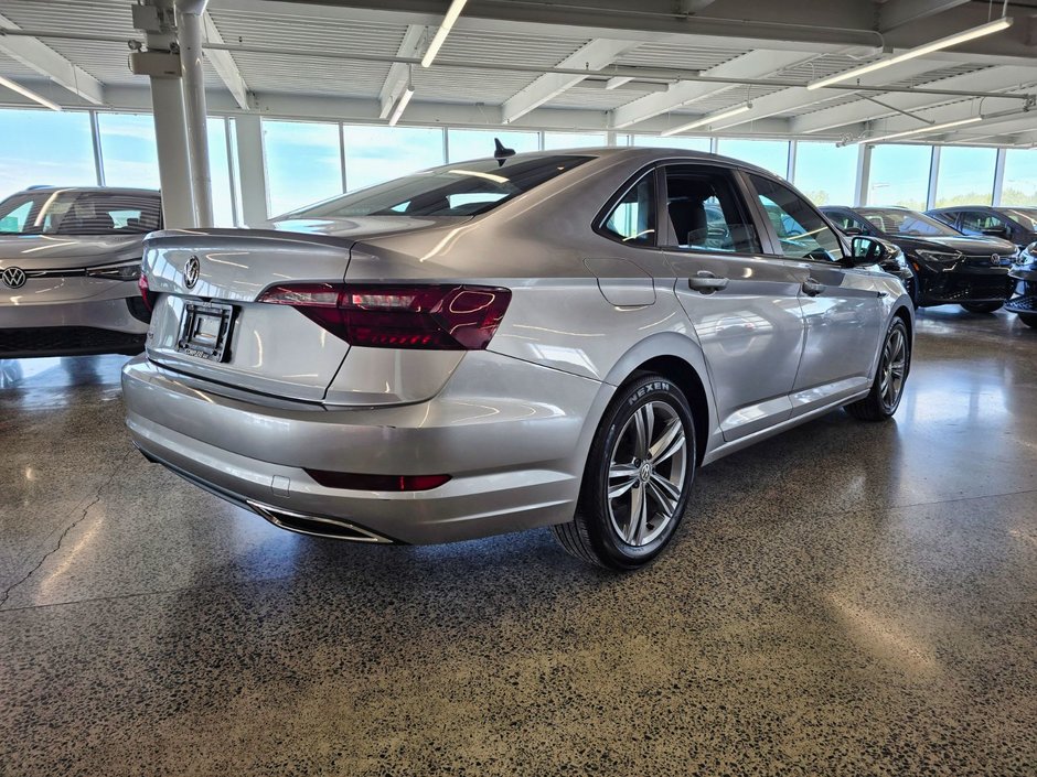 2020 Volkswagen Jetta Highline * R-LINE * Toit panoramique * Cuir *-3